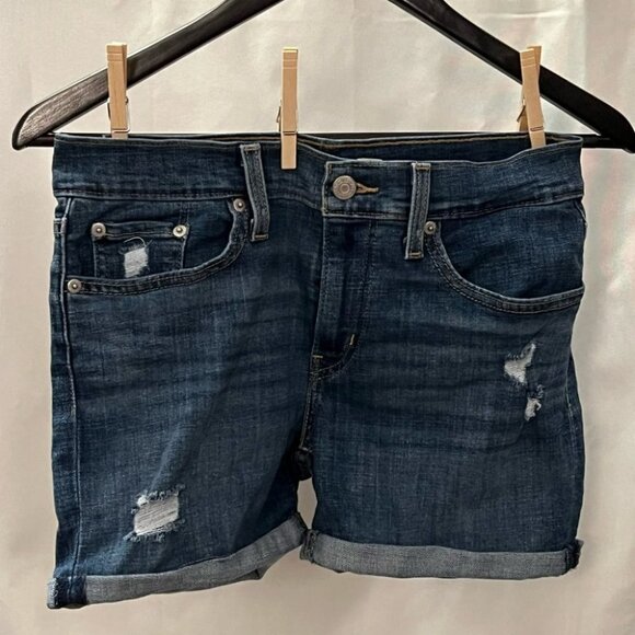 Levi’s Denim Shorts - Picture 3 of 8